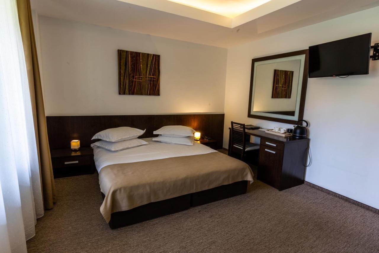 Hotel Smart Sinaia Eksteriør billede