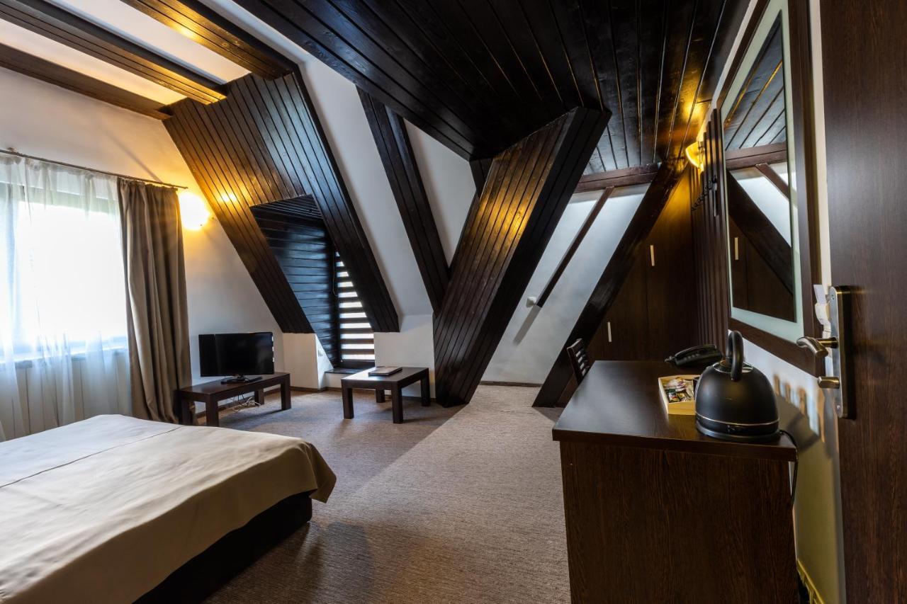 Hotel Smart Sinaia Eksteriør billede