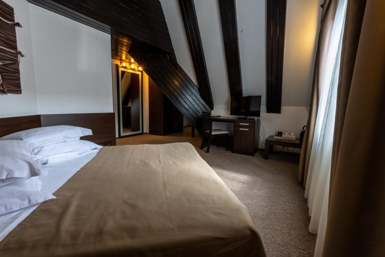 Hotel Smart Sinaia Eksteriør billede