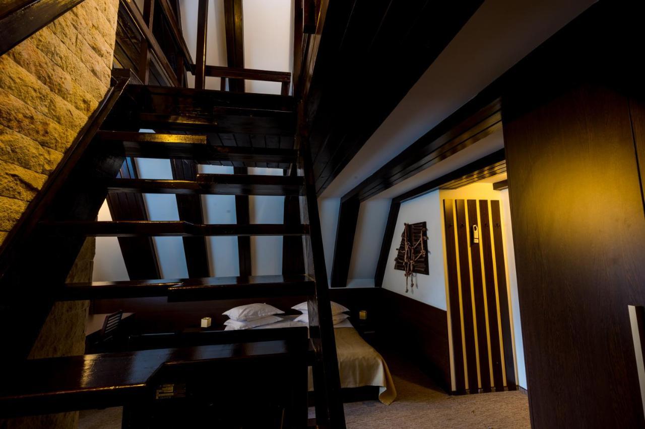 Hotel Smart Sinaia Eksteriør billede